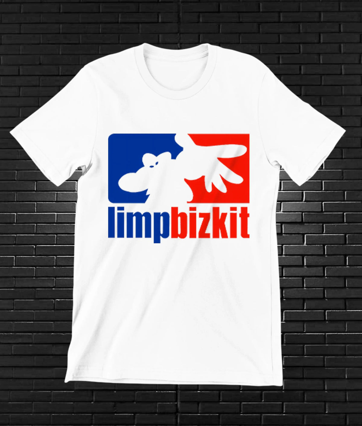 Camiseta Limp Bizkit – Logotipo rojo y azul · Blanca