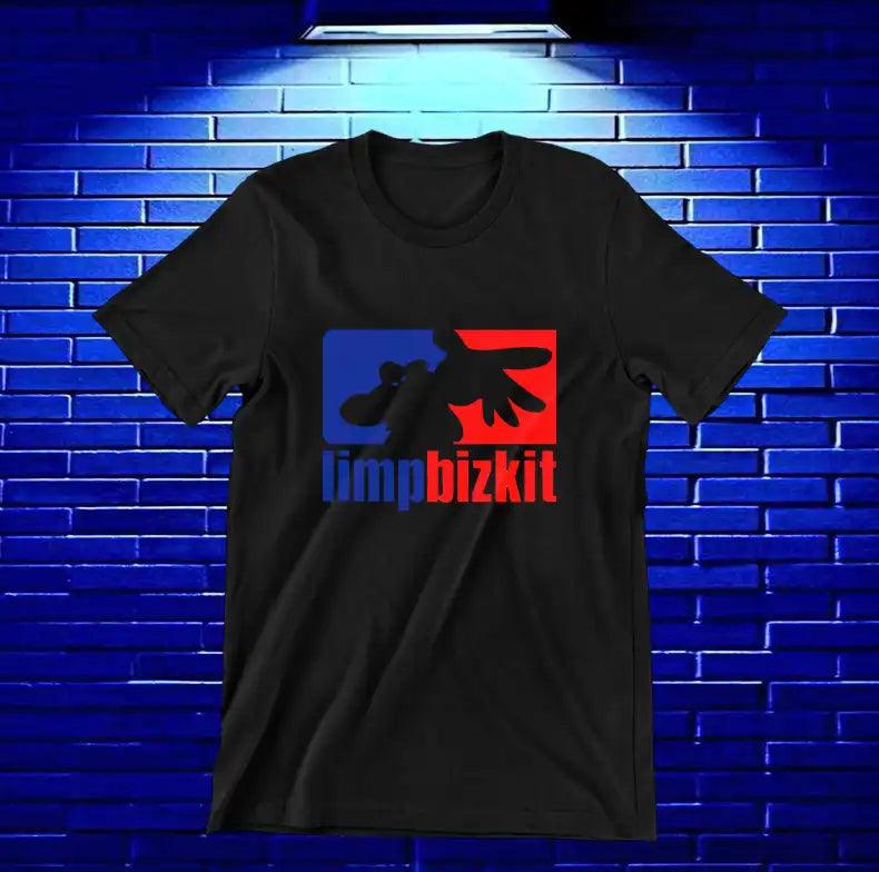 Camiseta Limp Bizkit – Logotipo rojo y azul · Negra