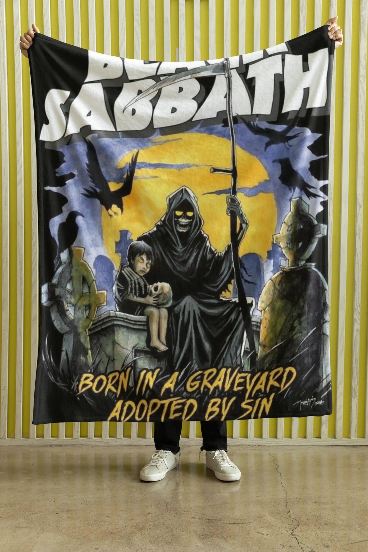 Cobija Black Sabbath – Born in a Graveyard
