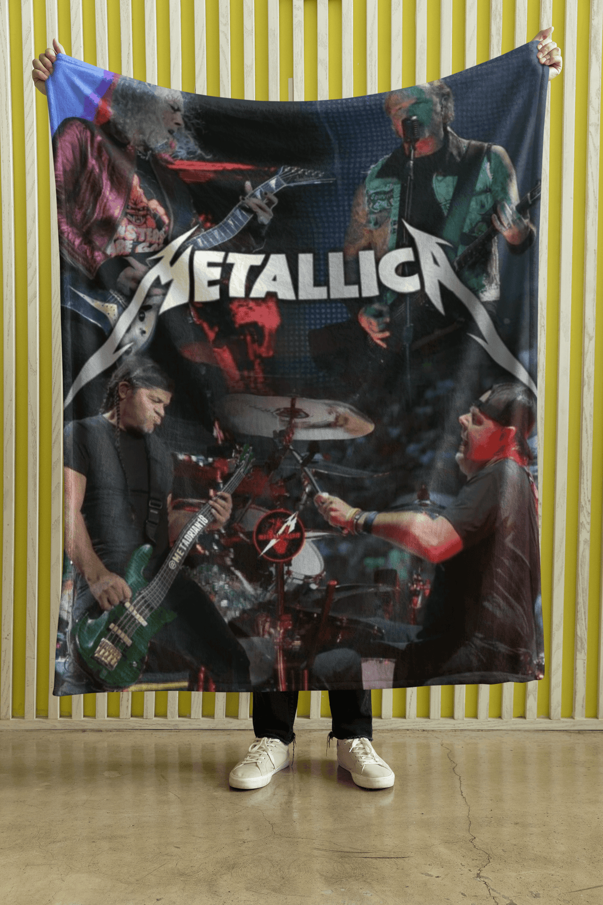 Cobija Metallica – Banda · collage rojo