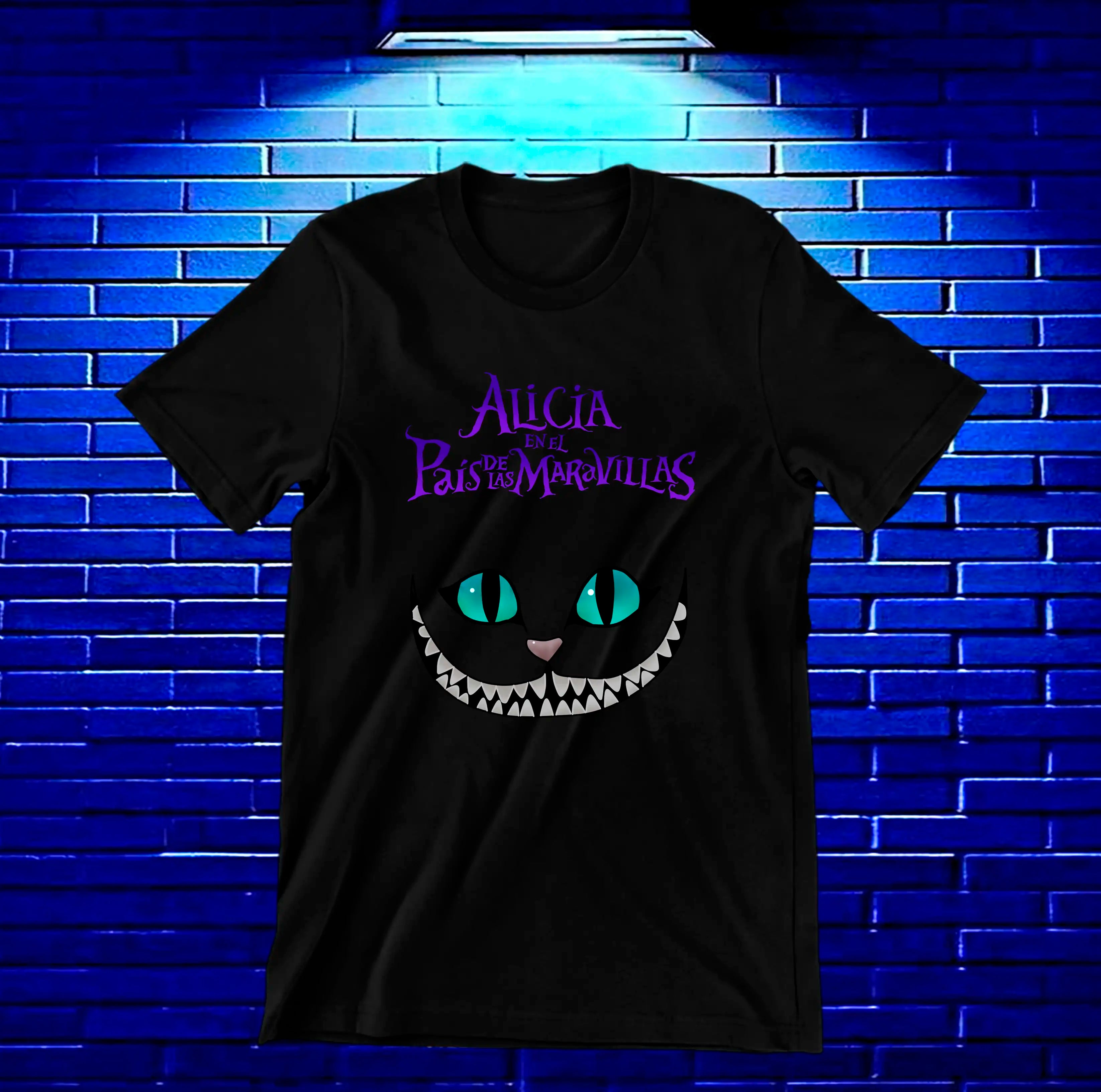 Camiseta Alicia en el País de las Maravillas – CAMINE