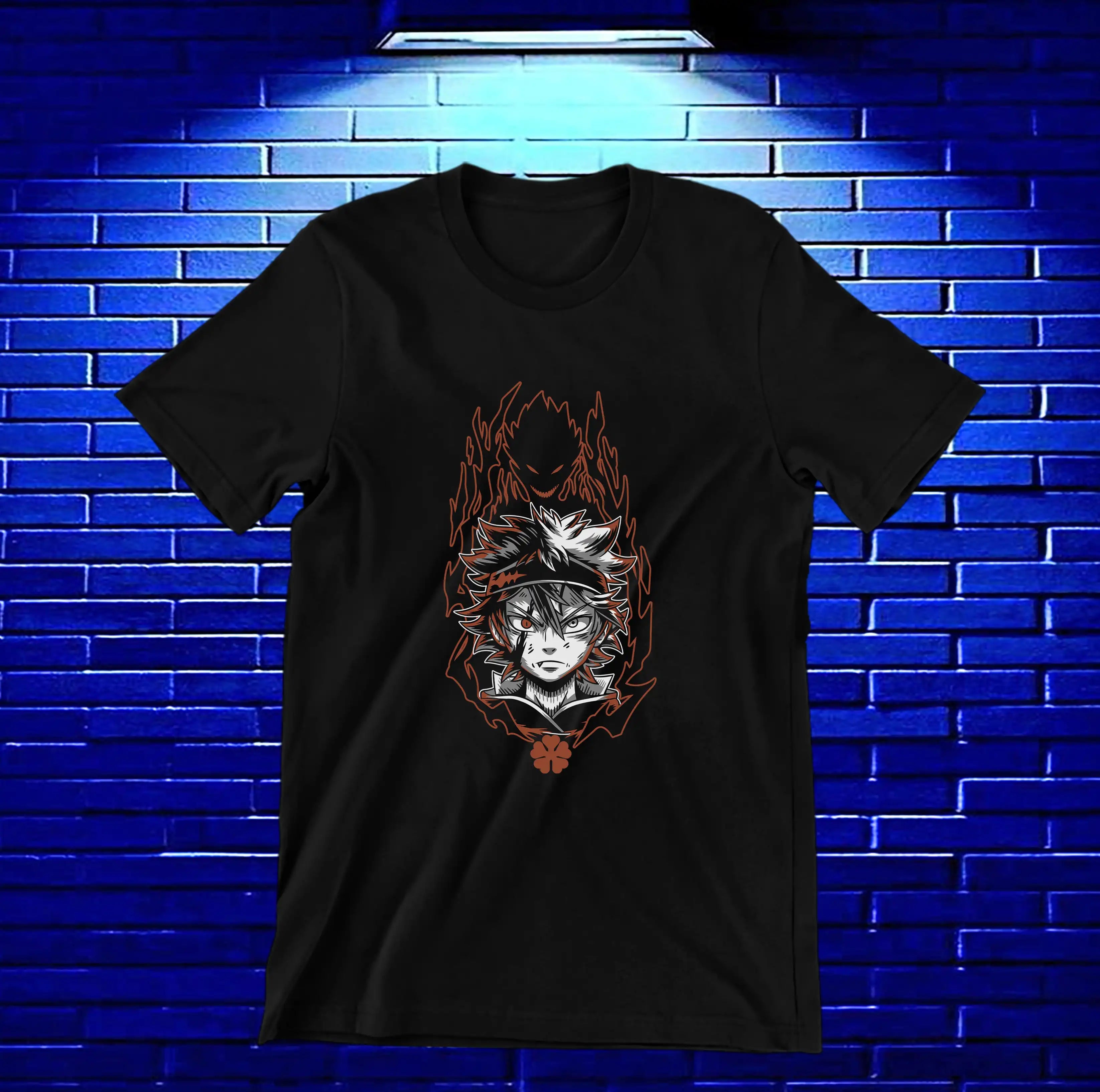 Camiseta Black Clover – CAMINE