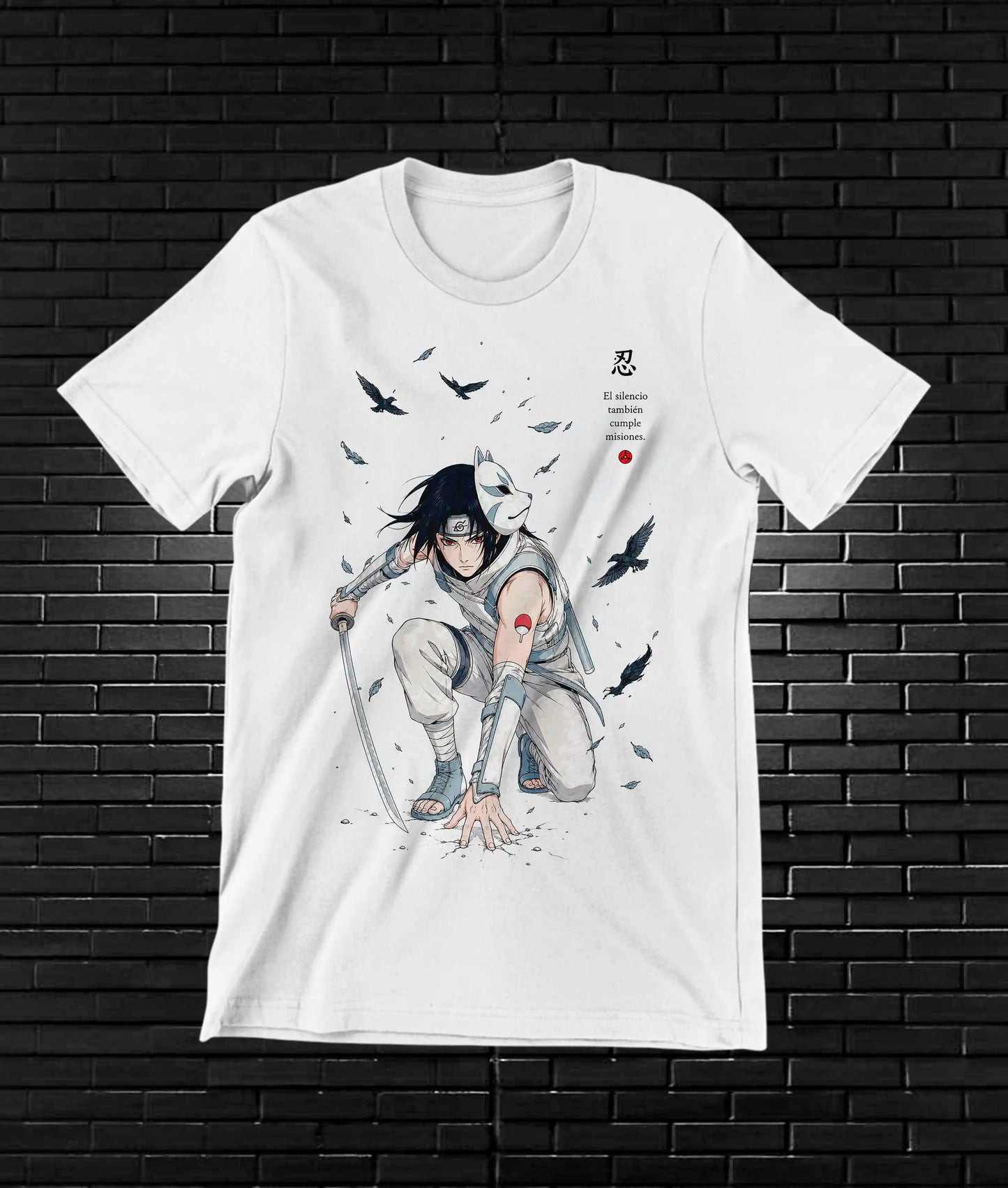 Camiseta Naruto Itachi diseño BANIX color blanco