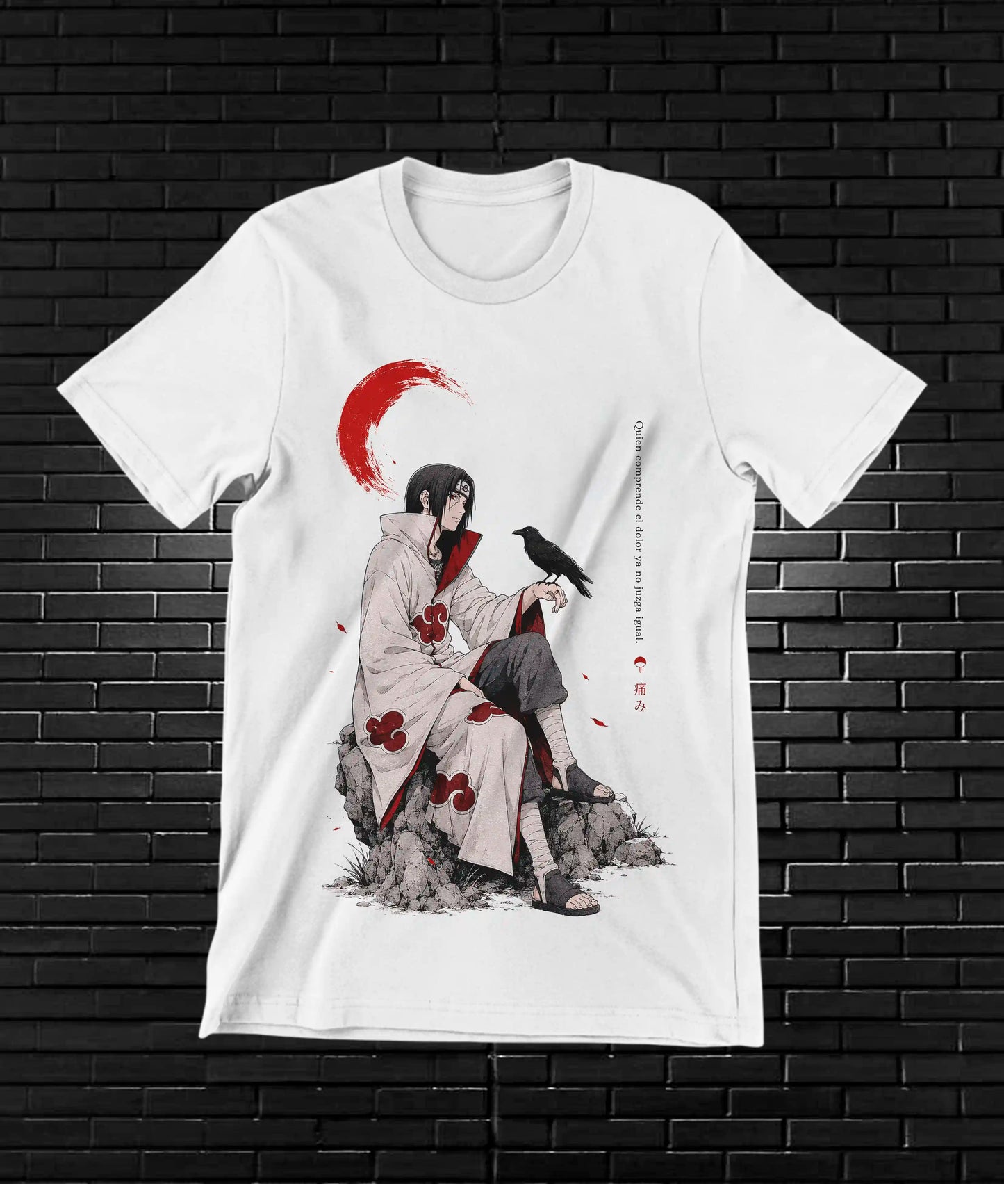 Camiseta Naruto Itachi diseño MERON color blanco