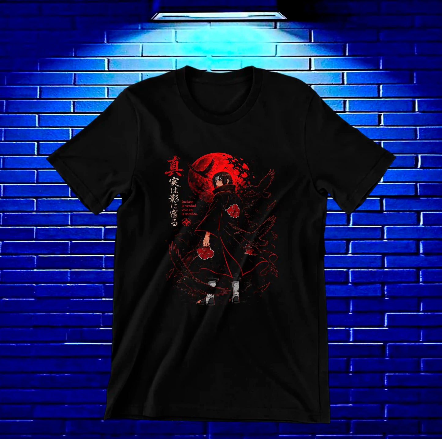 Camiseta Naruto Itachi diseño MERON color negro