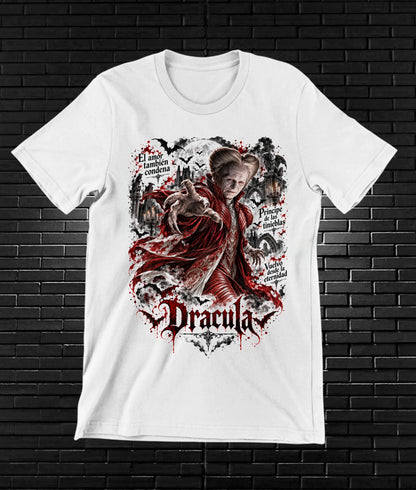 Camiseta Drácula de Bram Stoker – CAMINE – Diseño BAREN – Blanco