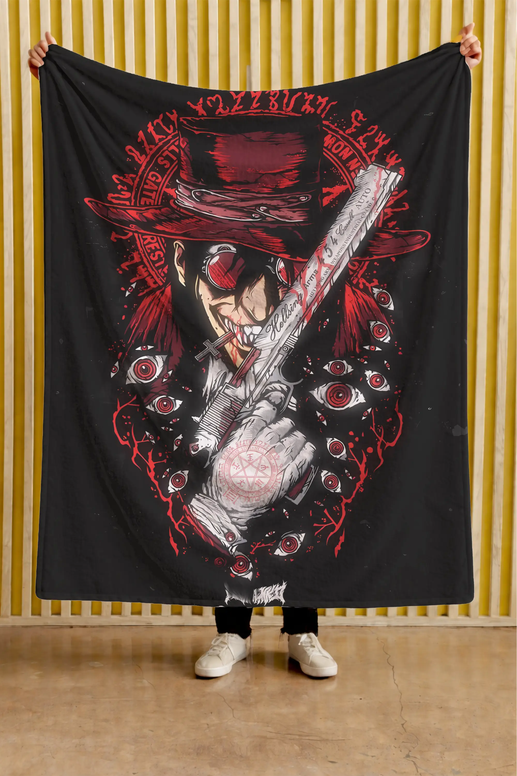 Cobija Hellsing – NIMOR