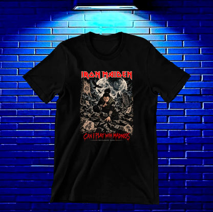 Camiseta Iron Maiden x Naruto – CAMINE – Diseño NIVRA – Negro