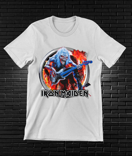 Camiseta Iron Maiden – Eddie con bandera británica · Blanca