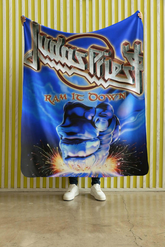 Cobija Judas Priest – Ram It Down