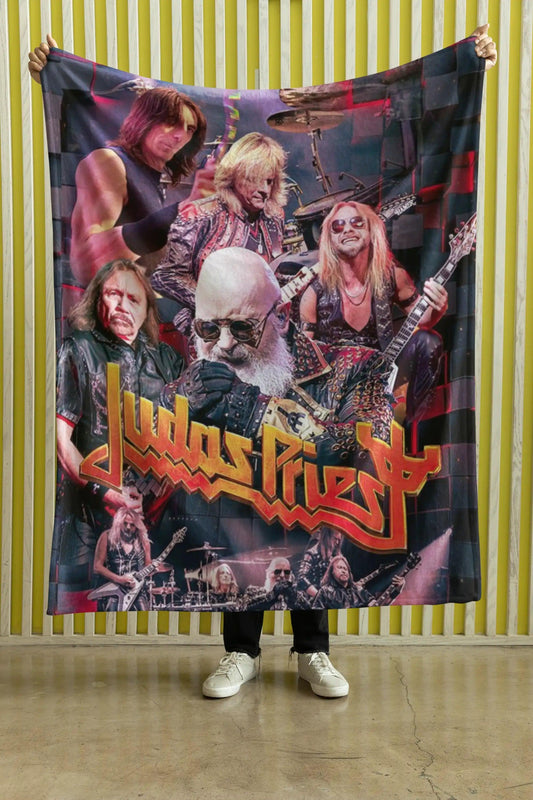 Cobija Judas Priest – Banda · collage ilustrado