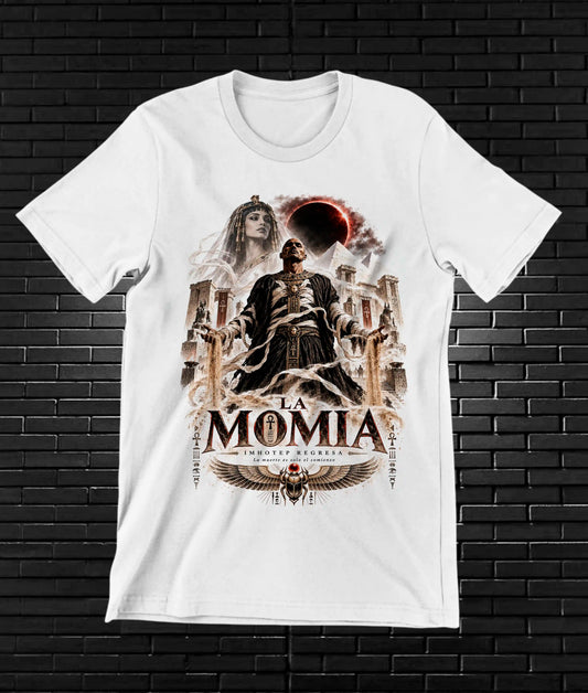 Camiseta La Momia – BAMOR – Diseño NIVRA – Blanco