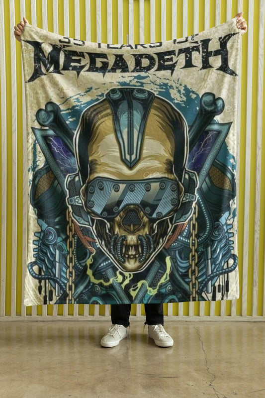 Cobija Megadeth – Vic Rattlehead · casco metálico