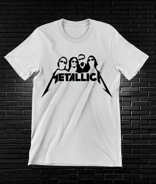 Camiseta Metallica – Fantasmas sobre el logotipo · Blanca