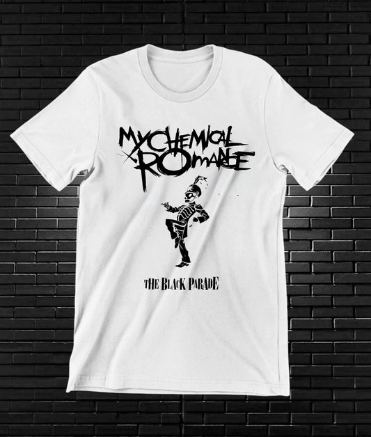 Camiseta My Chemical Romance – The Black Parade · figura marchando · Blanca