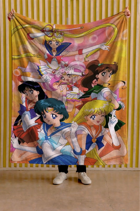 Cobija Sailor Moon – Guardianas · collage naranja