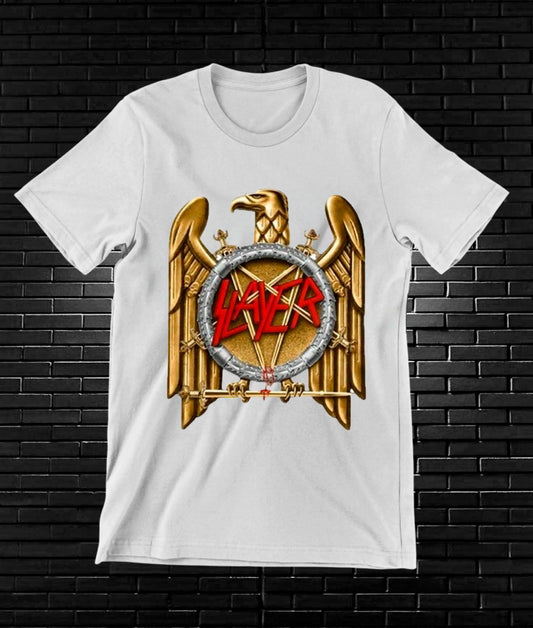 Camiseta Slayer – Emblema de águila dorada · Blanca