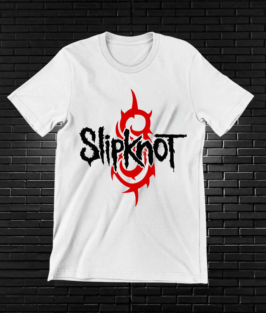 Camiseta Slipknot – Símbolo tribal rojo · Blanca
