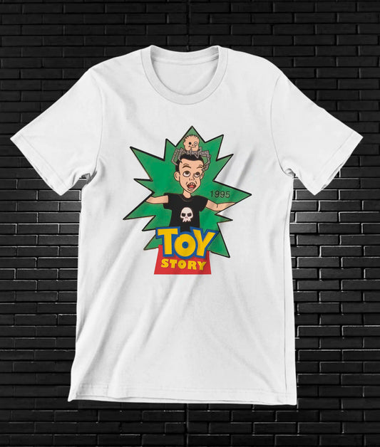 Camiseta Toy Story – Buzz y Woody sobre estrella verde · Blanca